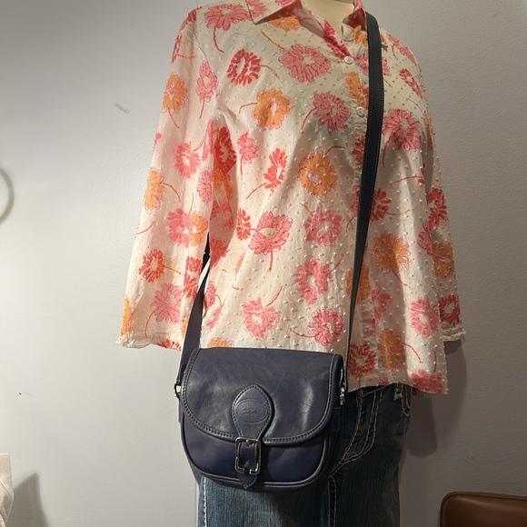 Longchamp leather crossbody small bag - Picture 2 of 16